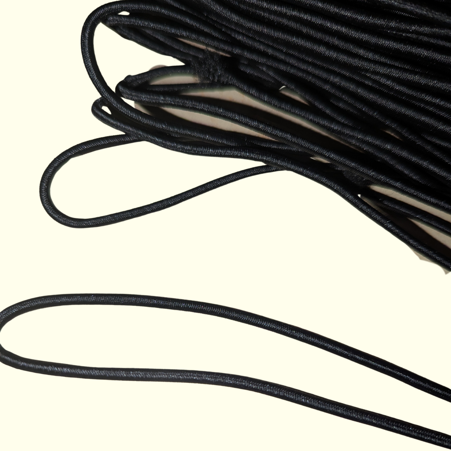 Élastique rond noir 100 mètres (diamètre 3mm)