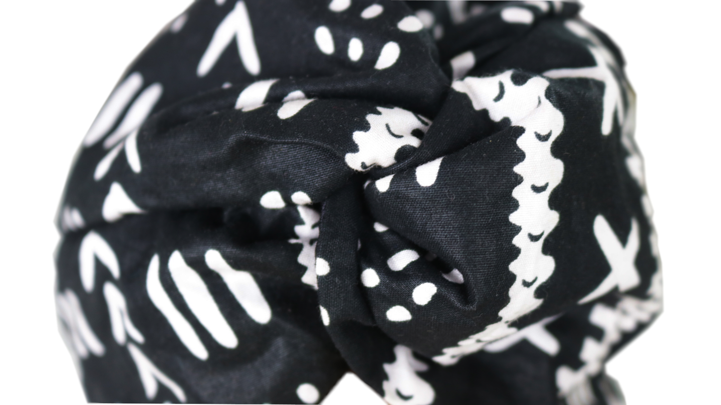 turban croisé en satin et wax noir